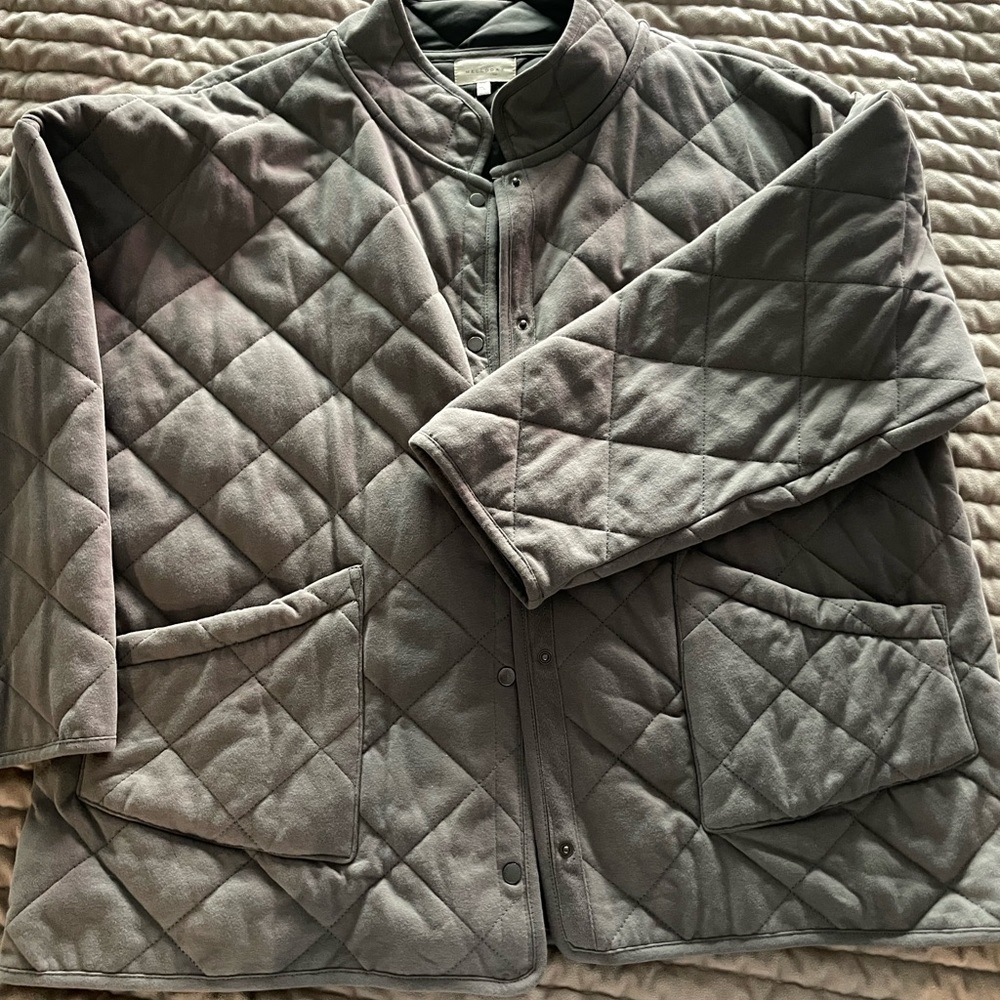 Womens quilted jacket. Size 1x/xl.